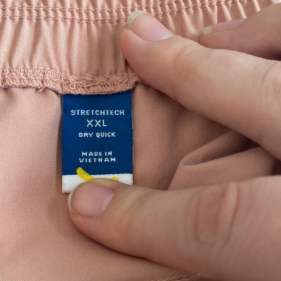 Old Navy XXL workout shorts NWOT - Picture 4 of 5